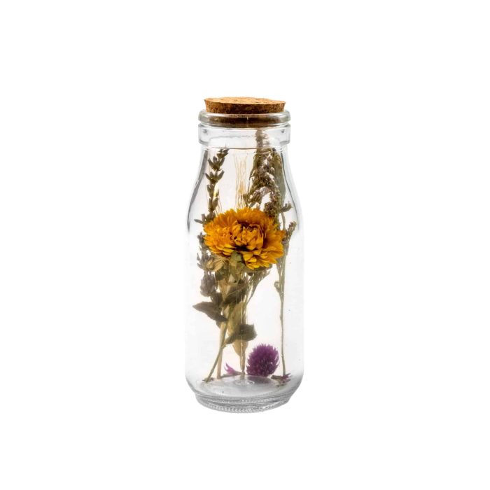 Dried flowers in a vase as a gift for office and home.