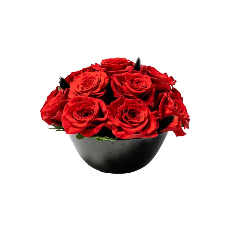κόκκινα τριαντάφυλλα σε μπολ για παραγγελία Αγίου Βαλεντίνου