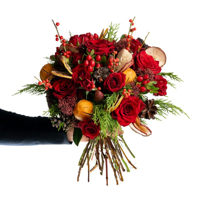 christmas bouquet with red roses and dried oranges