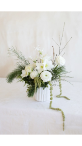 μάθημα ανθοδετικής στη Θεσσαλονίκη για πρωτοχρονιάτικη σύνθεση για το τραπέζι